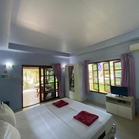 Отель Oyo 966 Boss Khaoyai Ban Bung Toei Экстерьер фото