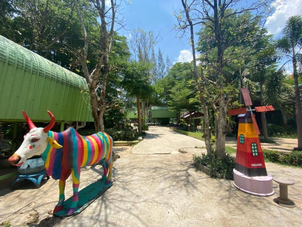 Отель Oyo 966 Boss Khaoyai Ban Bung Toei Экстерьер фото
