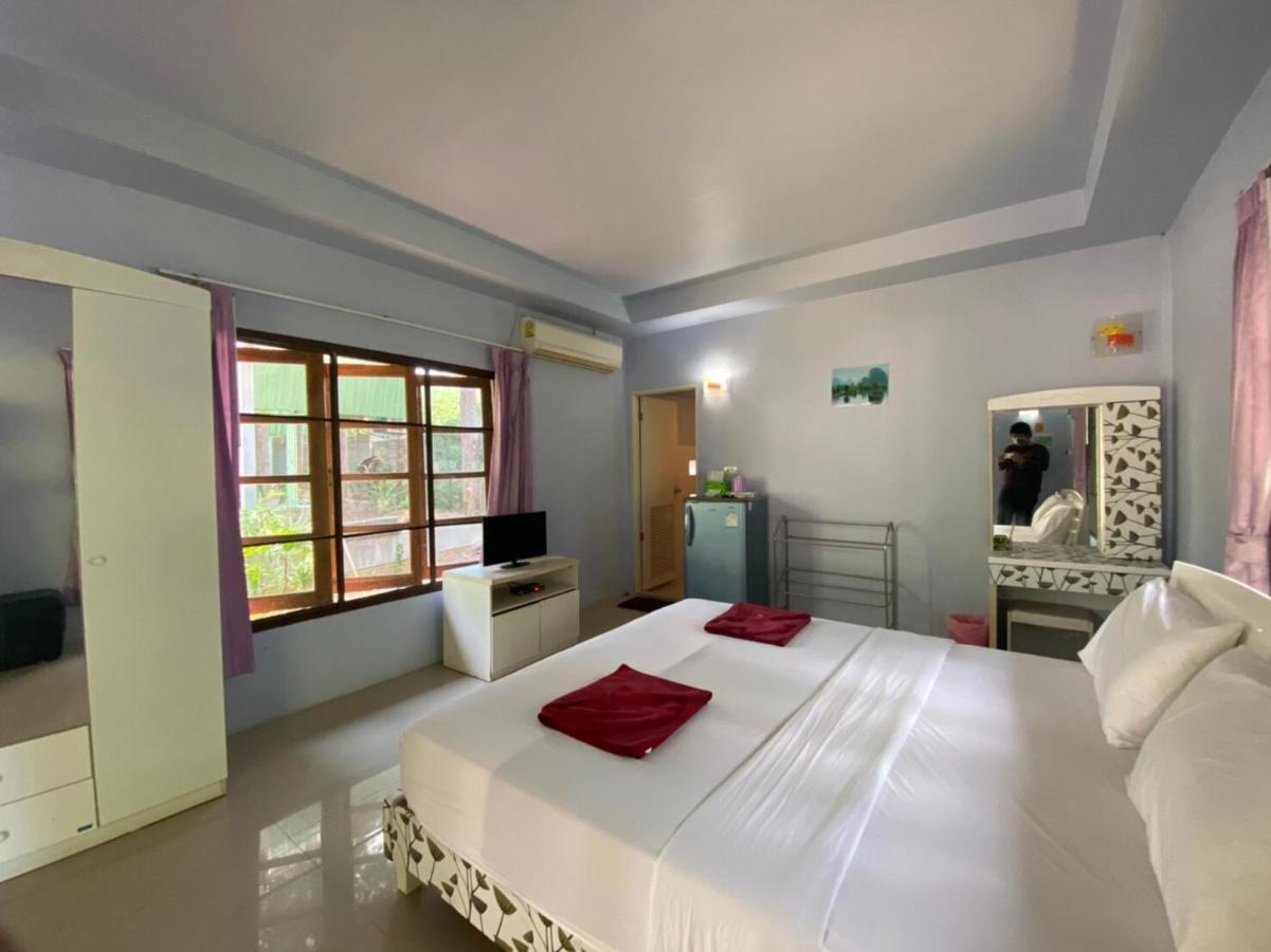 Отель Oyo 966 Boss Khaoyai Ban Bung Toei Экстерьер фото