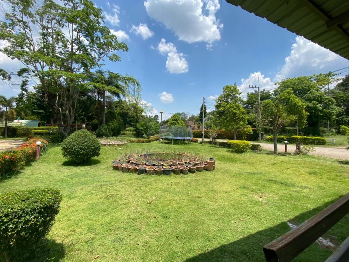 Отель Oyo 966 Boss Khaoyai Ban Bung Toei Экстерьер фото